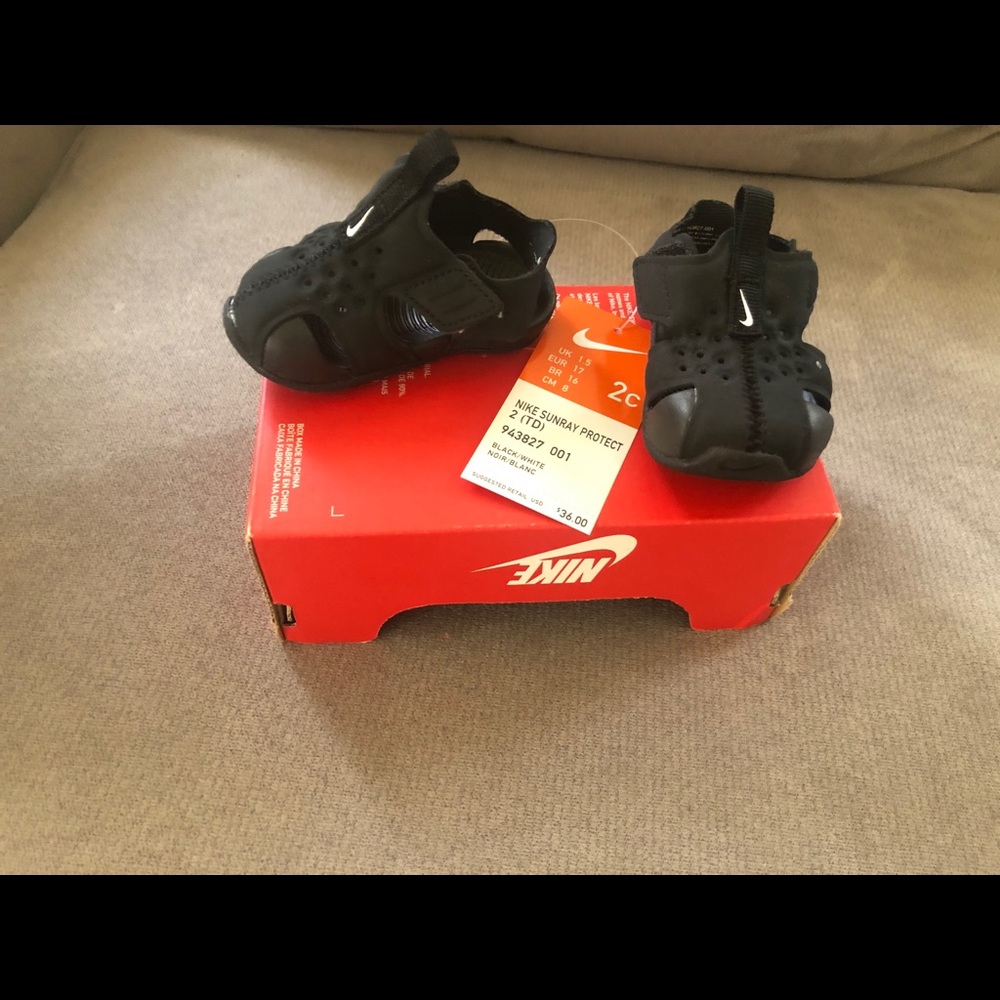 Nike sandals